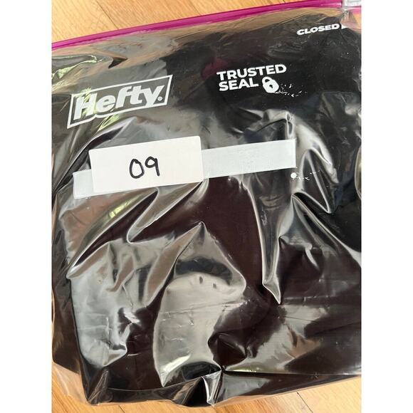 Asos Women's Black Trouser Pants Women's 18 Tapered Ankle Work Career Business - Picture 9 of 9